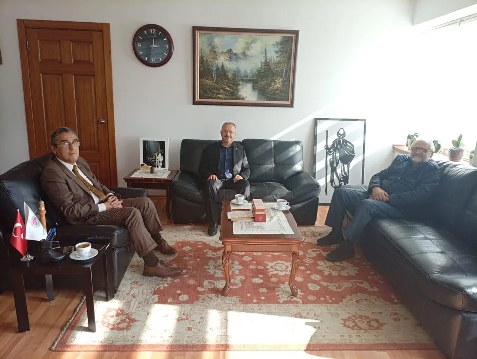 Tepebaşı Kaymakamı Yücel'e Sivil Toplum Temsilcilerinden Ziyaret