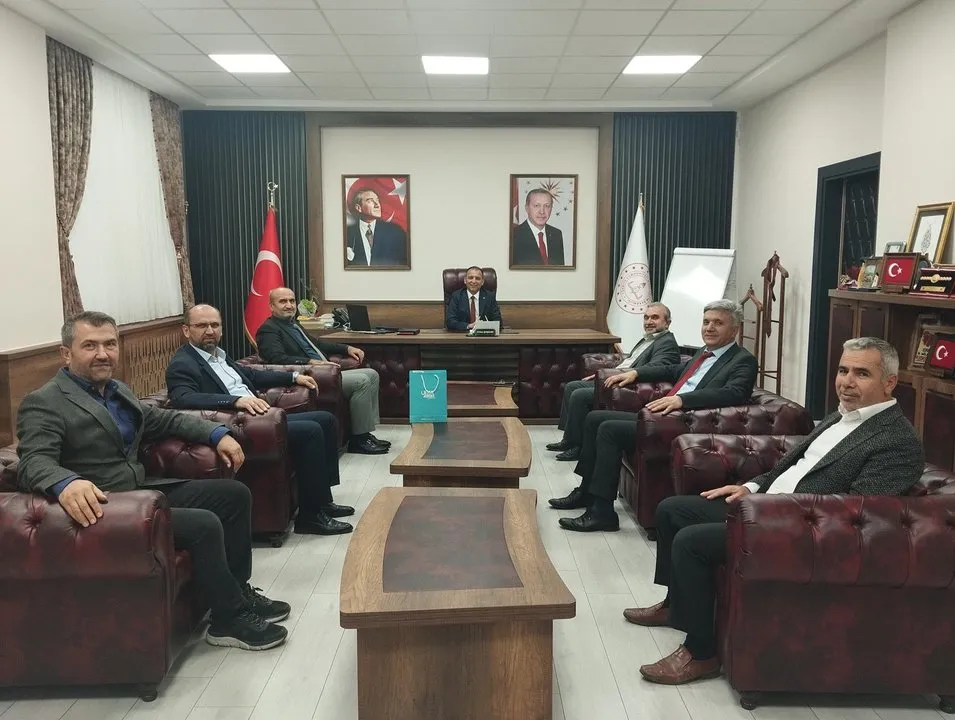 Kahramanmaraş İl Milli Eğitim Müdürlüğü'nde Ufka Yolculuk Yarışması Bilgilendirme Toplantısı