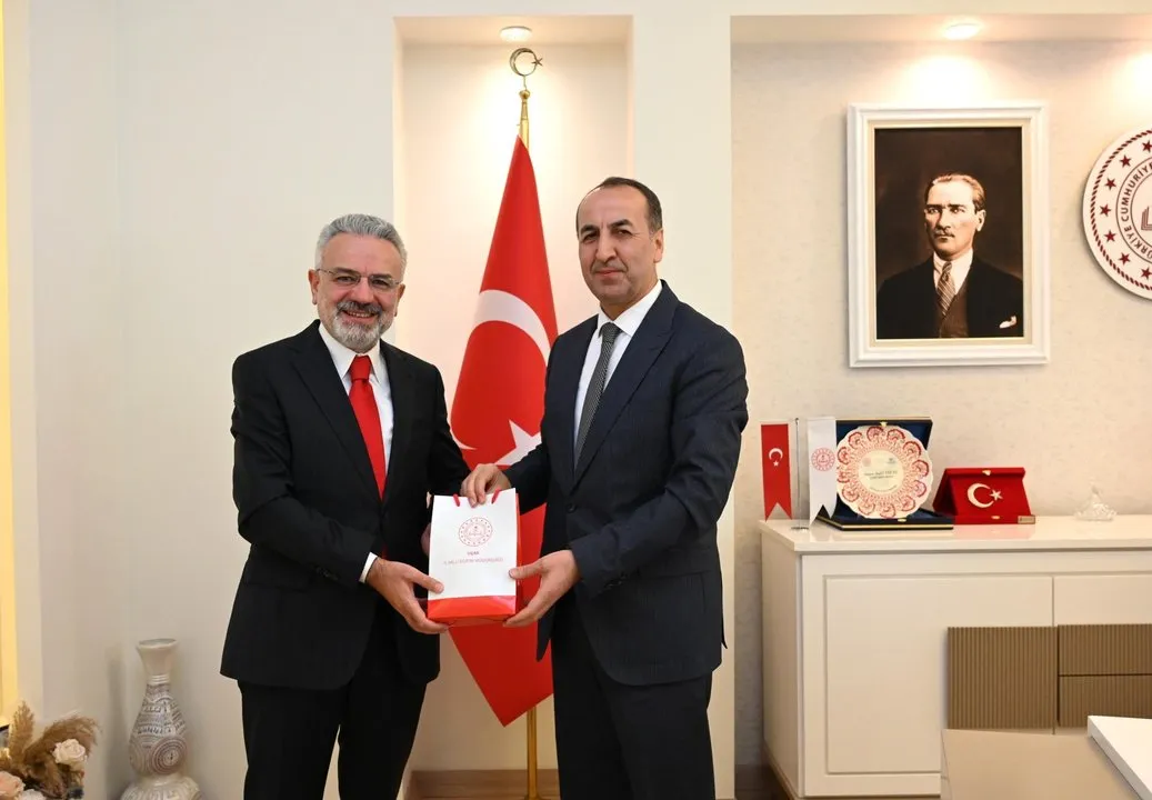 Din Öğretimi Genel Müdürü Özarslan'dan Uşak İl Milli Eğitim'e Ziyaret