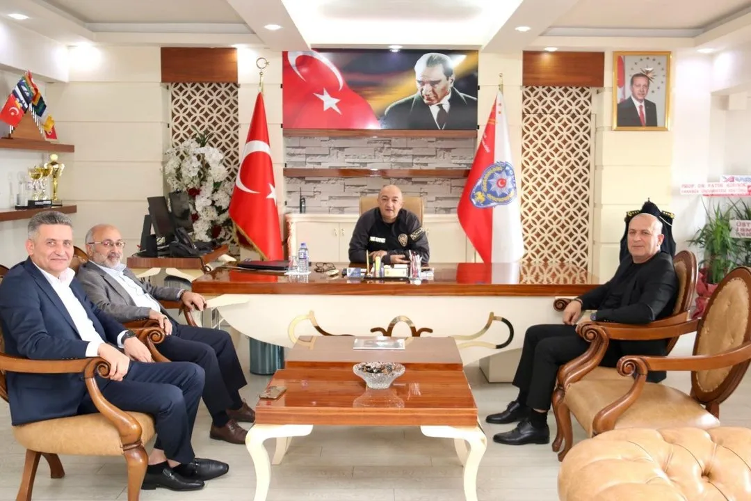 Emekli Emniyet Müdürlerinden İl Emniyet Müdürü CANVER'e Hayırlı Olsun Ziyareti