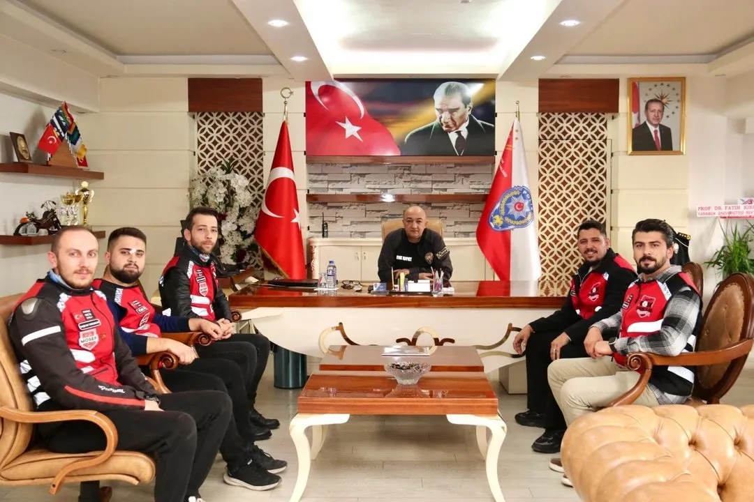 Kask Kafalılar Motosiklet Derneği'nden İl Emniyet Müdürü Canver'e Nezaket Ziyareti