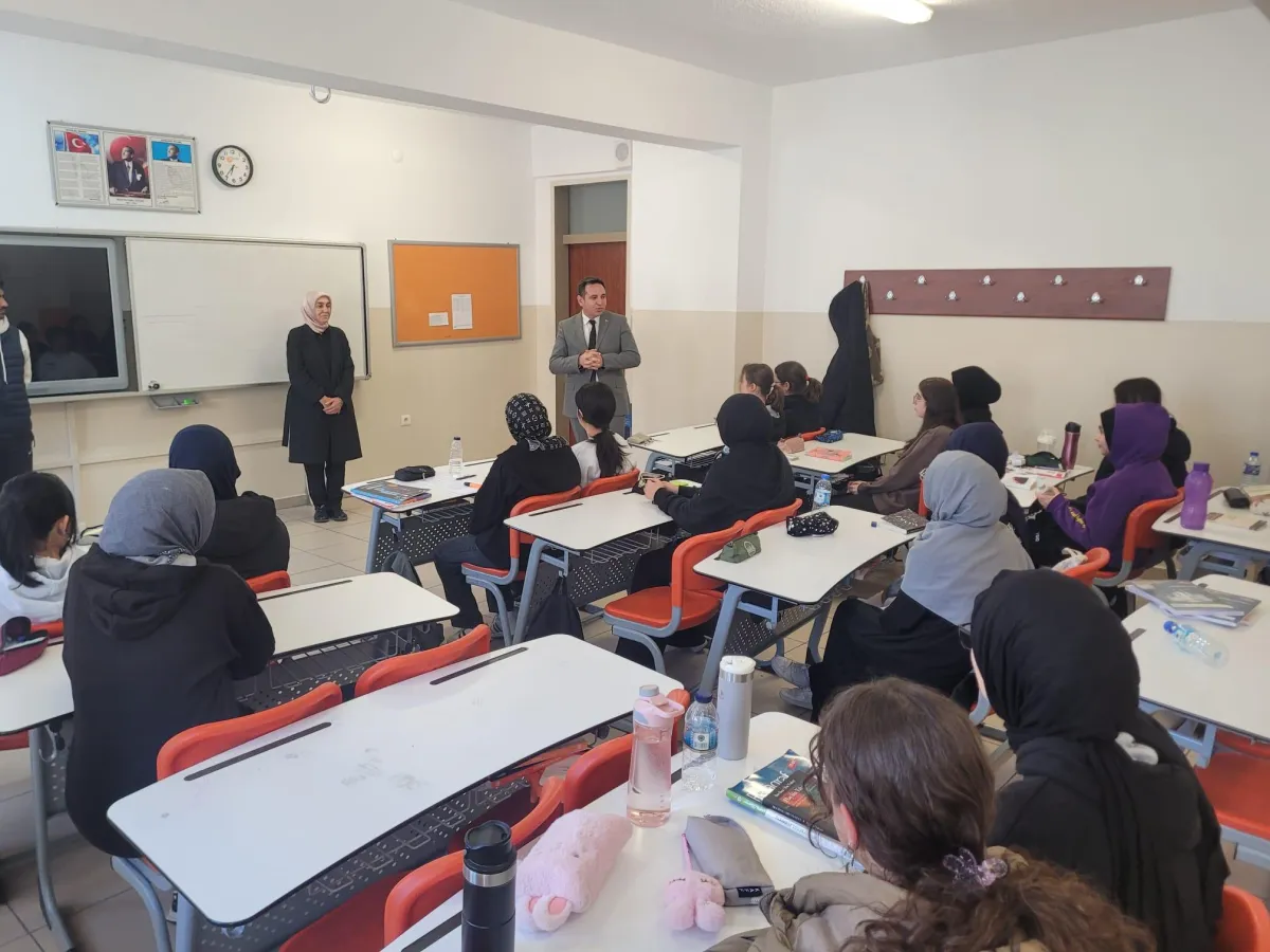 Ankara İl Milli Eğitim Müdür Yardımcısı Emrah Tokatlı Okulları Ziyaret Etti