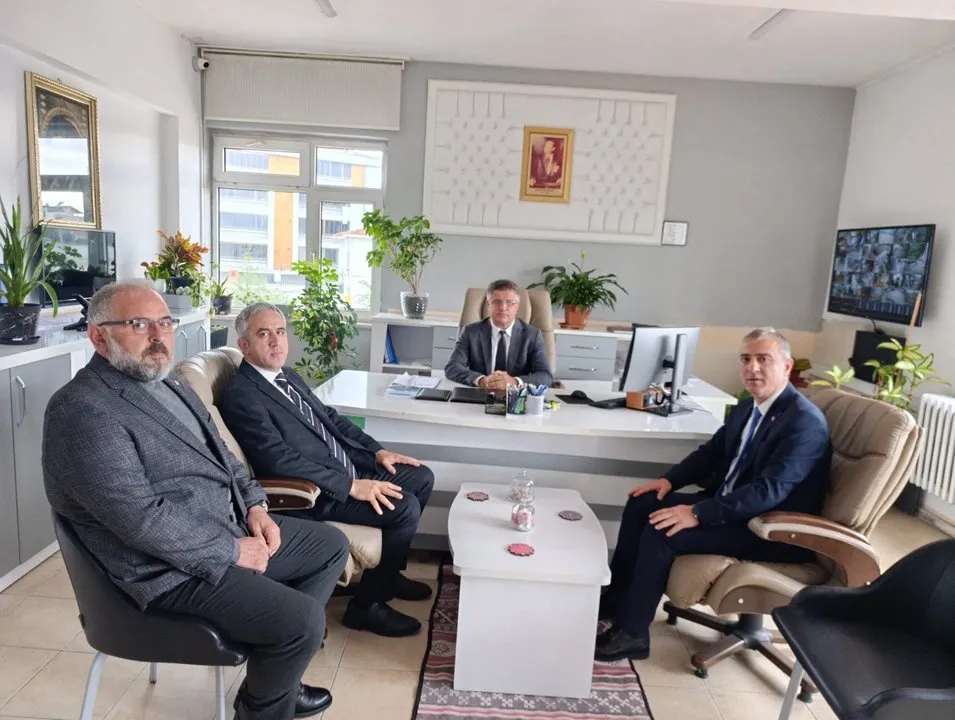 Samsun İl Milli Eğitim Müdürü Ağar, Terme Fatih Anadolu Lisesi'ni Ziyaret Etti