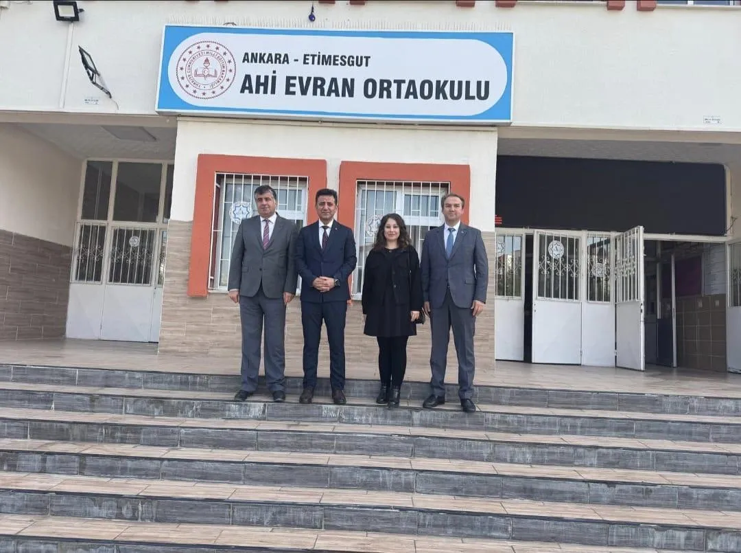Etimesgut Milli Eğitim'den Ahi Evran Ortaokulu'na Erasmus Projeleri Ziyareti