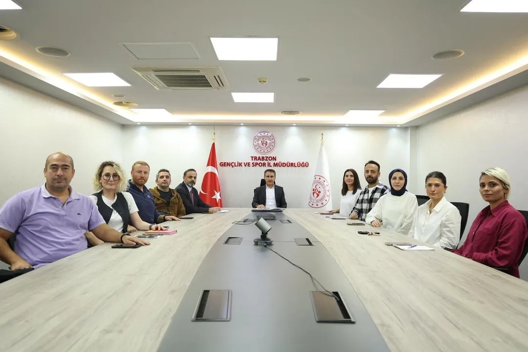Trabzon'da Okul Sporları Yeni Sezon Planlaması İçin Değerlendirme Toplantısı Düzenlendi