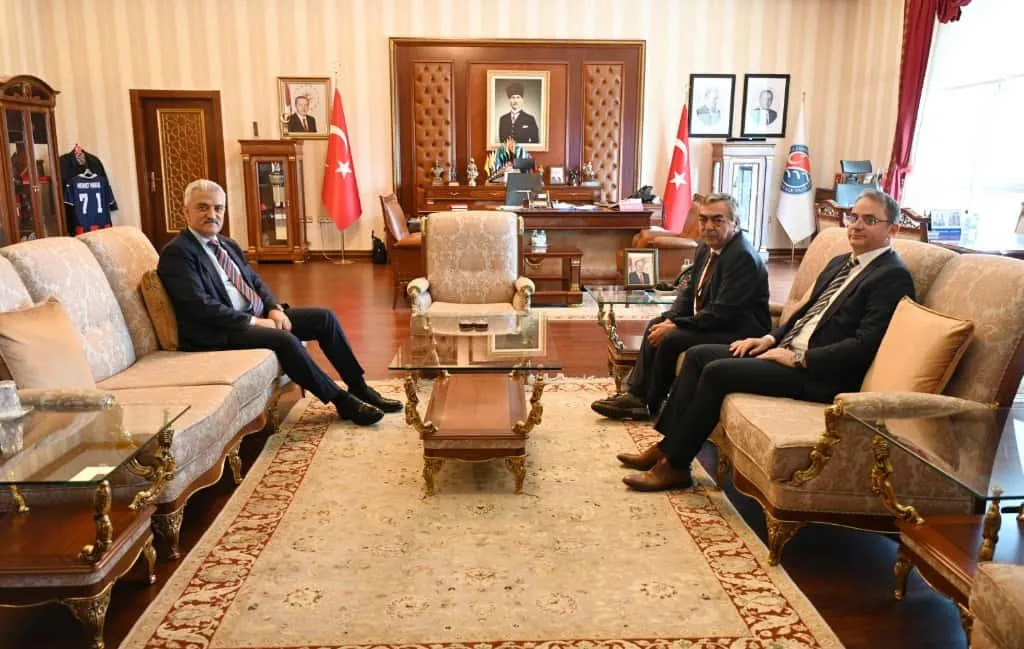 Kırıkkale Valisi Mehmet Makas'ı Mülkiye Başmüfettişleri Ziyaret Etti