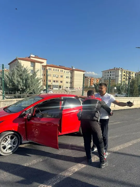 Malatya Emniyeti Okul Çevrelerinde Güvenli Okullar Uygulaması Denetimlerini Sürdürüyor