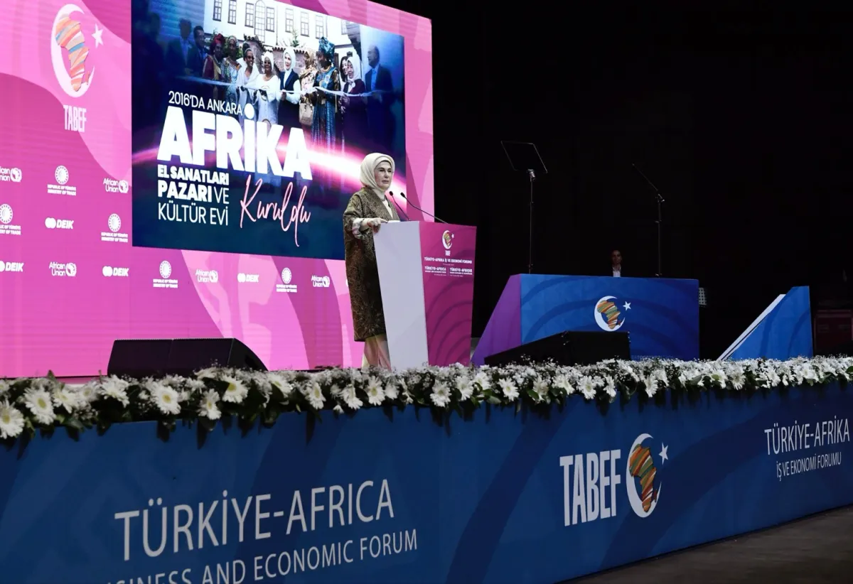 Türkiye-Afrika İş ve Ekonomi Forumu İstanbul'da Başladı: Bakanlar ve Emine Erdoğan Katıldı