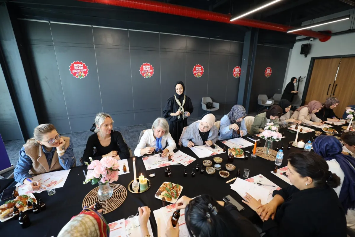 Başiskele'de Kadınlara Yönelik Aromaterapi ve Yüz Yogası Atölyesi Düzenlendi