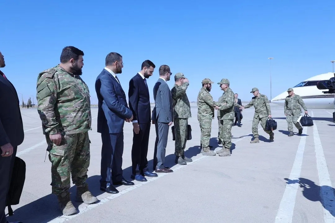 MSB Heyeti Şam’da Suriyeli Mevkidaşıyla Savunma ve Güvenlik Görüşmeleri Yaptı