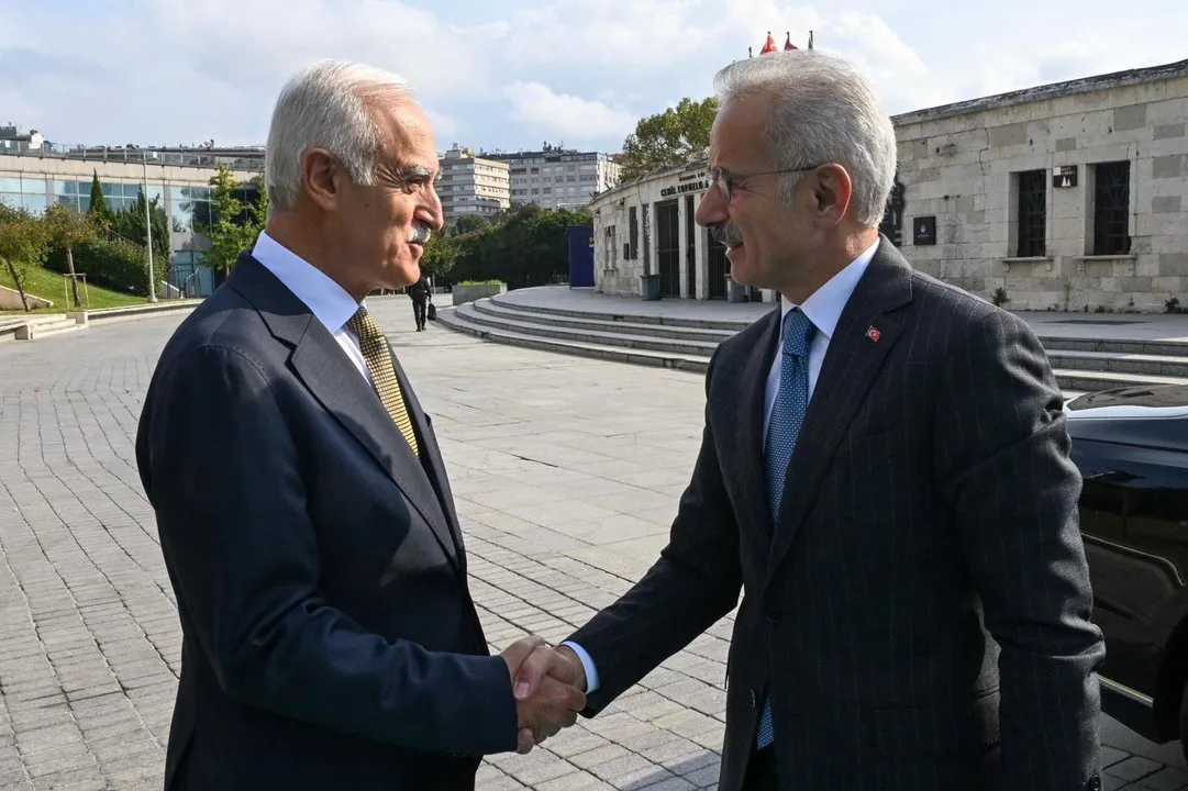 Abdulkadir Uraloğlu, Türkiye-Afrika İş Forumu'nda DEİK Başkanı ile görüştü