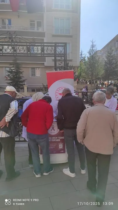 Sincan'da Kalın Bağırsak Kanseri Bilgilendirme ve Tarama Etkinliği Düzenlendi