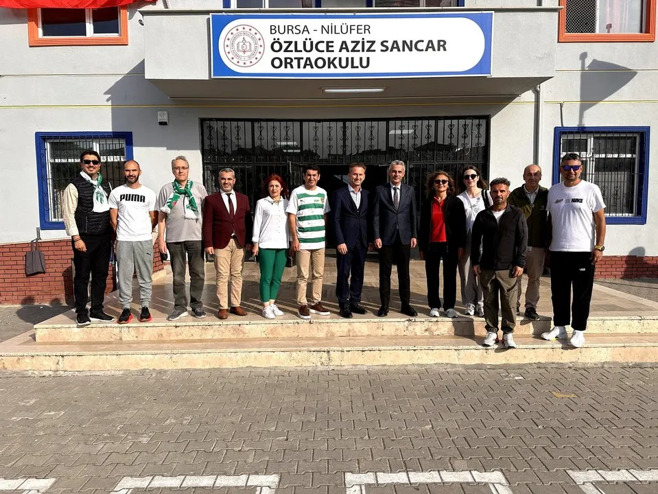 Özlüce Aziz Sancar Ortaokulu'nda Hoba Projesi Kapsamında Bursa Spor Günü Etkinliği Düzenlendi