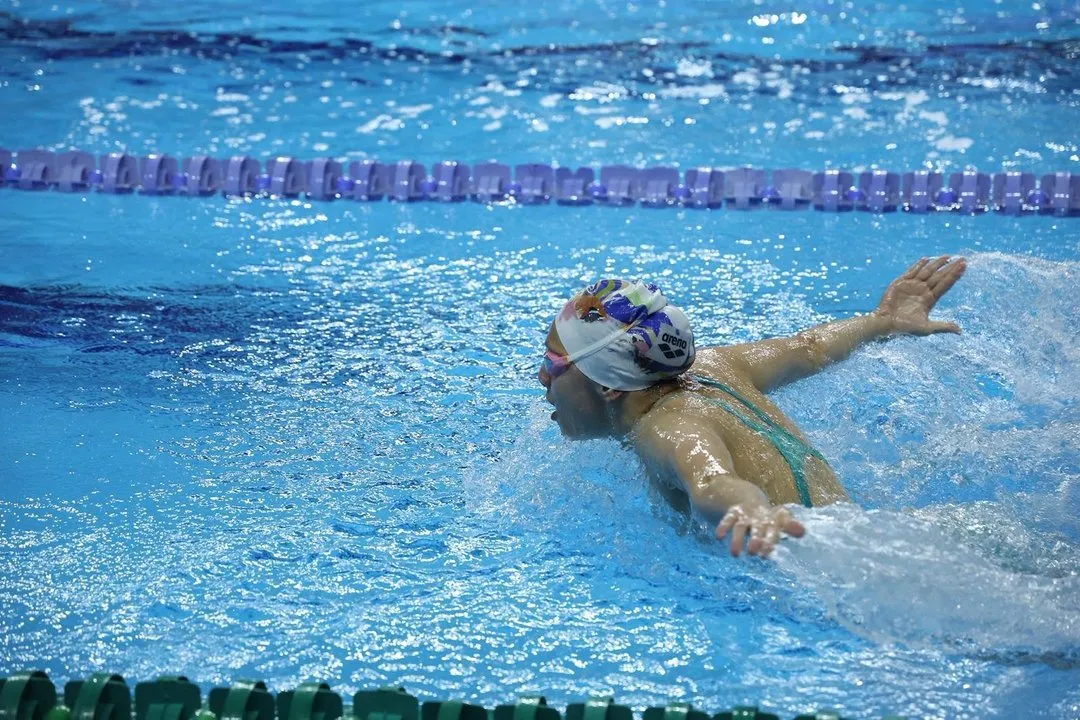 Trabzon'da Genç Sporcular Yüzme Havuzunda Rekorlara Doğru Antrenman Yapıyor