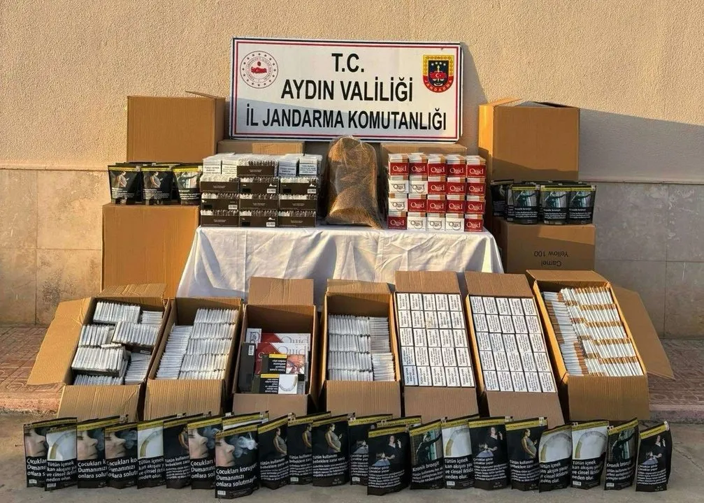 Aydın'da Kaçakçılığa Darbe: Jandarma Binlerce Makaron ve Tütüne El Koydu