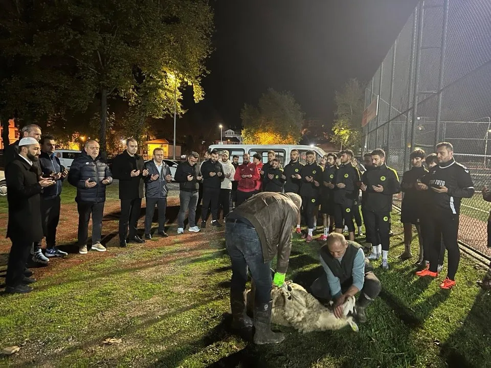 Ulus Belediyesi Spor Kulübü Sezon Öncesi Kurban Kesimi Gerçekleştirdi