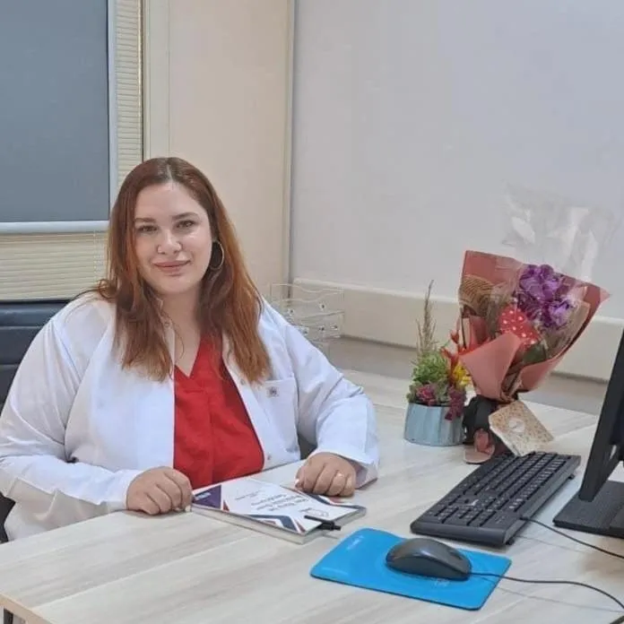 Yalova'da Dünya Menopoz Günü Kapsamında Sağlık Bilgilendirmesi Yapıldı