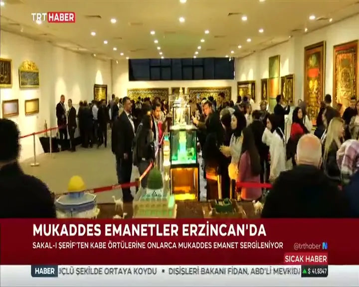 Erzincan'da Mukaddes Emanetler Sergisi Ziyaretçilerini Bekliyor
