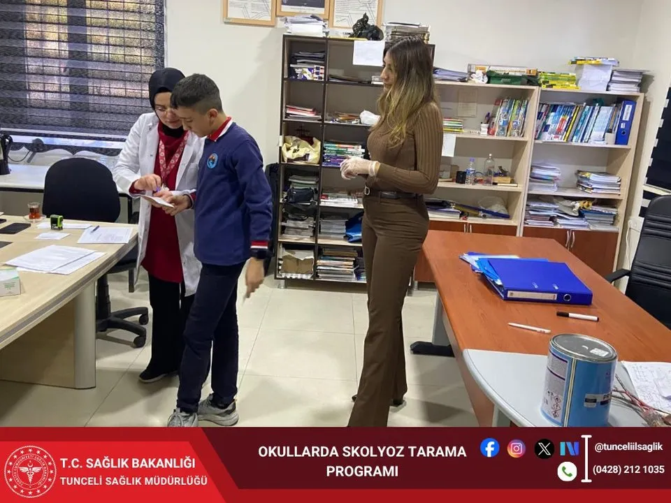 Tunceli'de Ortaokul Öğrencilerine Yönelik Skolyoz Tarama Programı Başladı