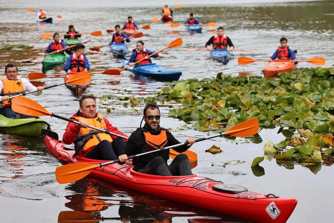 Gençlik ve Spor Bakan Yardımcısı Enes Emimoğlu Ulugöl'de Kano Etkinliğine Katıldı