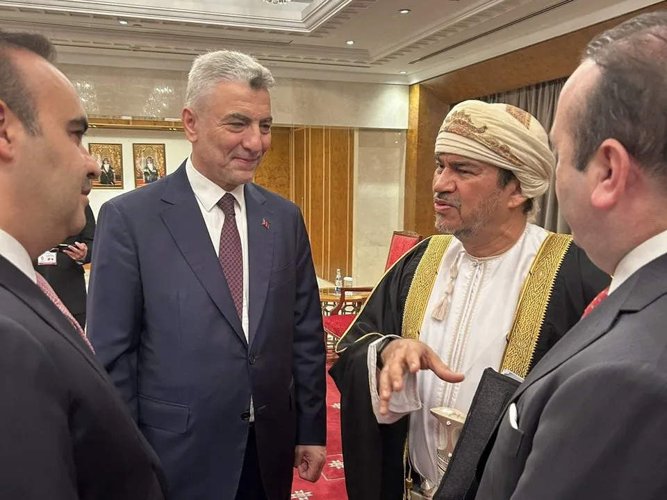 Türkiye ve Umman Ticaret Hacmini Artırma Hedefinde Anlaştı