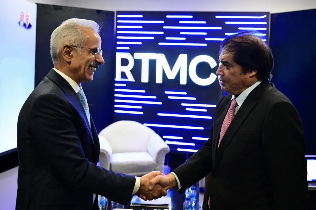 Uraloğlu, Pakistan Demiryolları Bakanı ile Türkiye-Pakistan iş birliğini görüştü