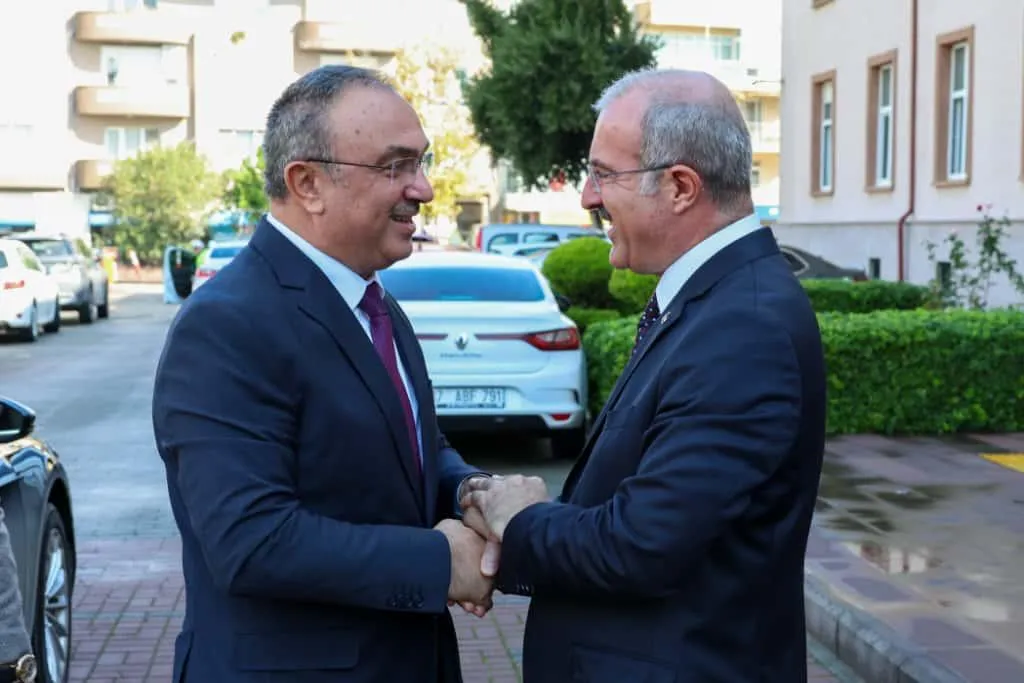 Tekirdağ Valisi Soytürk, Çanakkale Valisi Toraman'ı Ziyaret Etti