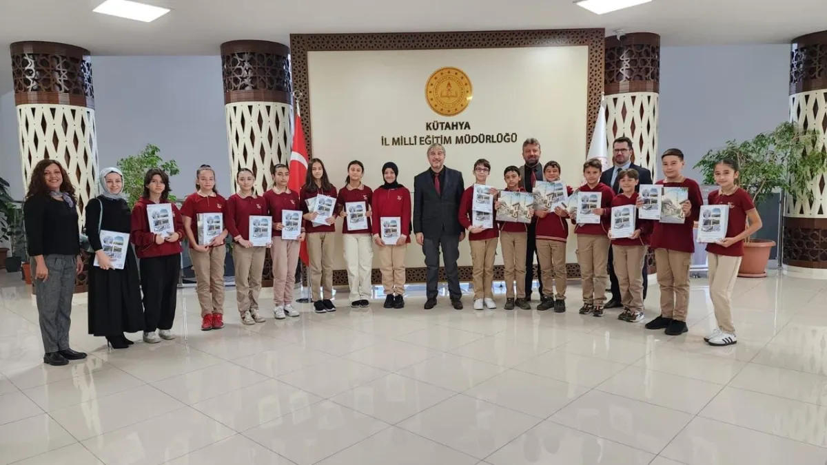 Fatih Ortaokulu Öğrencileri Kütahya Kültürünü Tanıtan Dergi Hazırladı