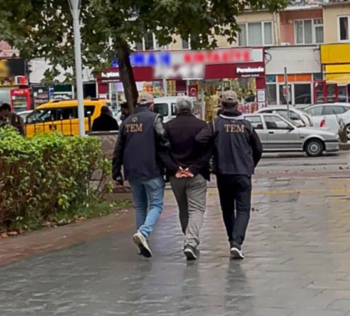 Kırşehir'de FETÖ'den Aranan Şahıs Bodrum Katında Yakalandı