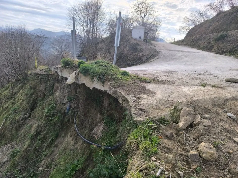 Çamaş Kaymakamı Üzümcü, Heyelan Bölgesinde İnceleme Yaparak Acil Durum Değerlendirmesi Gerçekleştirdi