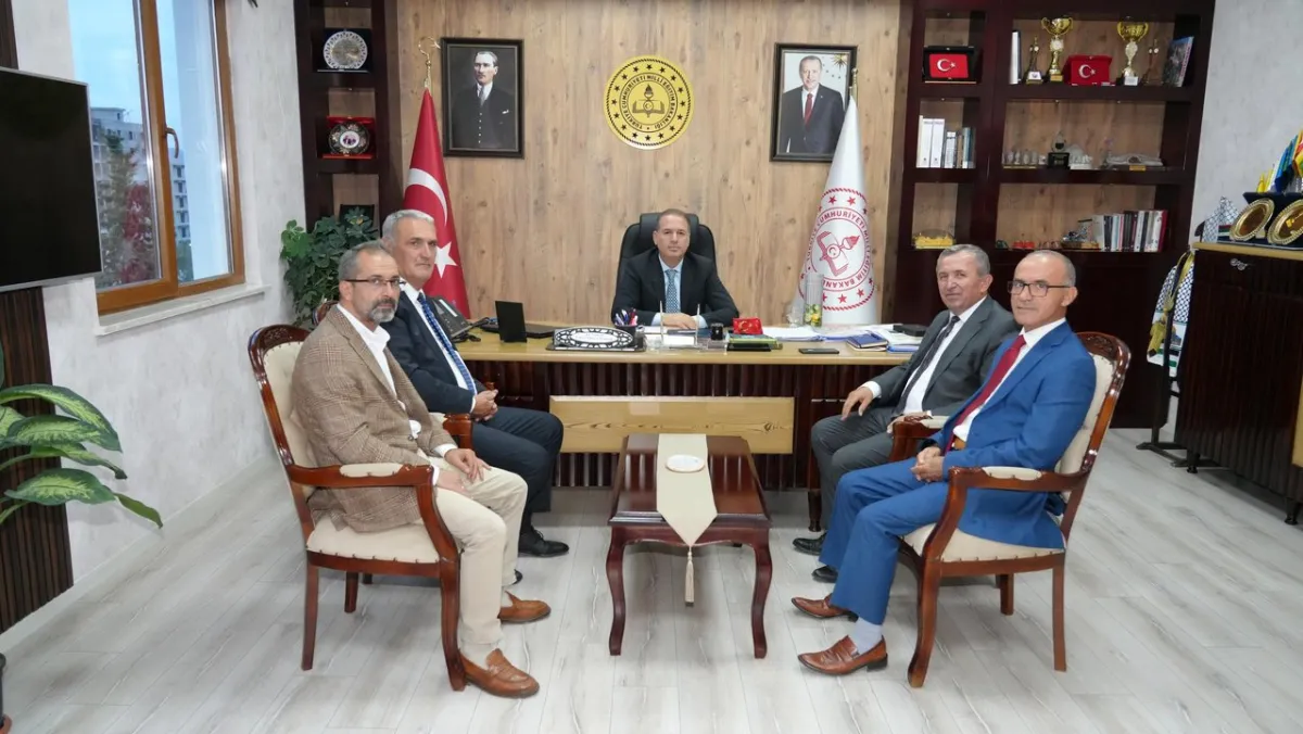 TEMSEN Heyeti Adıyaman İl Milli Eğitim Müdürü'nü Ziyaret Etti