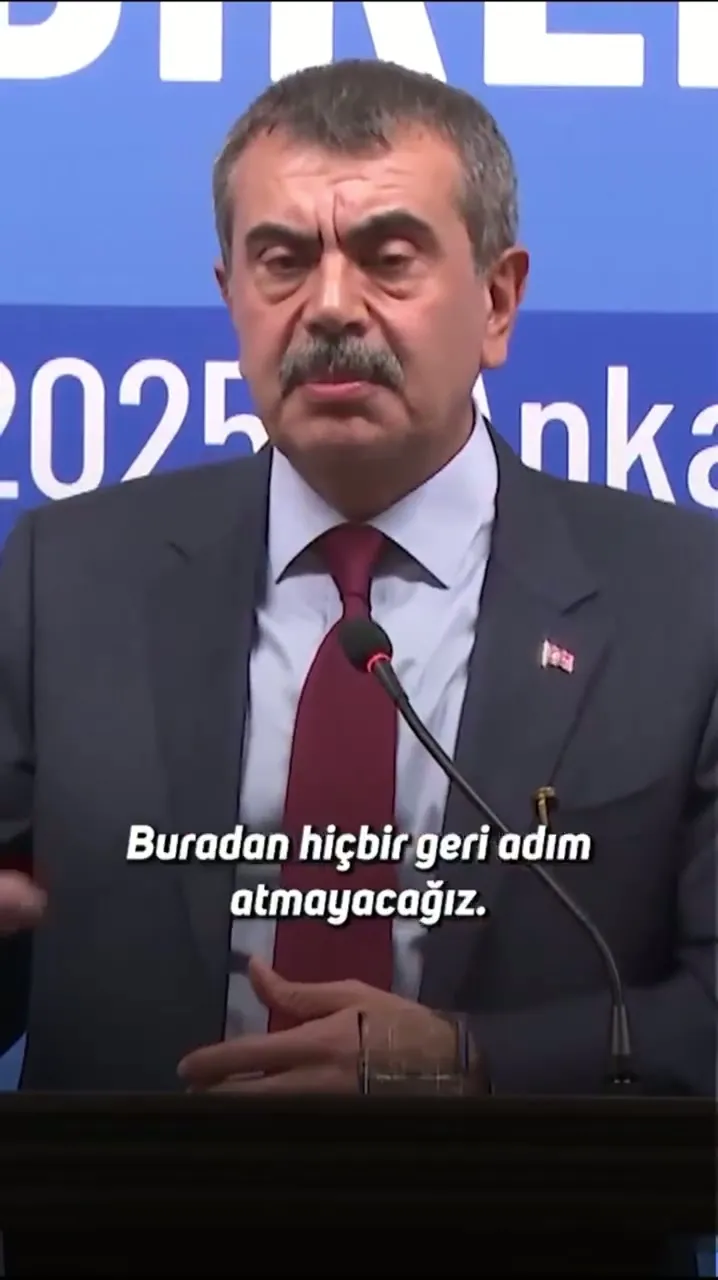Bakan Tekin: Eğitimi Toplumun Ortak Sorumluluğu Olarak Görüyoruz