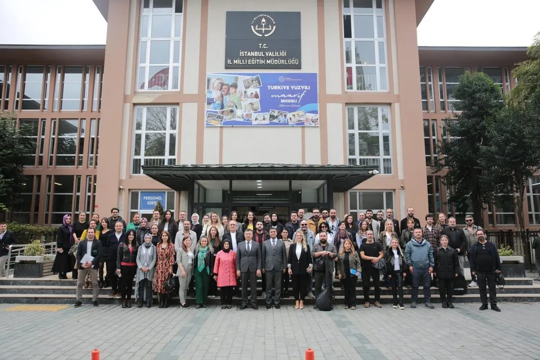 Bakırköy'de 'Enstrümansız Okul Kalmasın' Projesi İçin Planlama Toplantısı Yapıldı