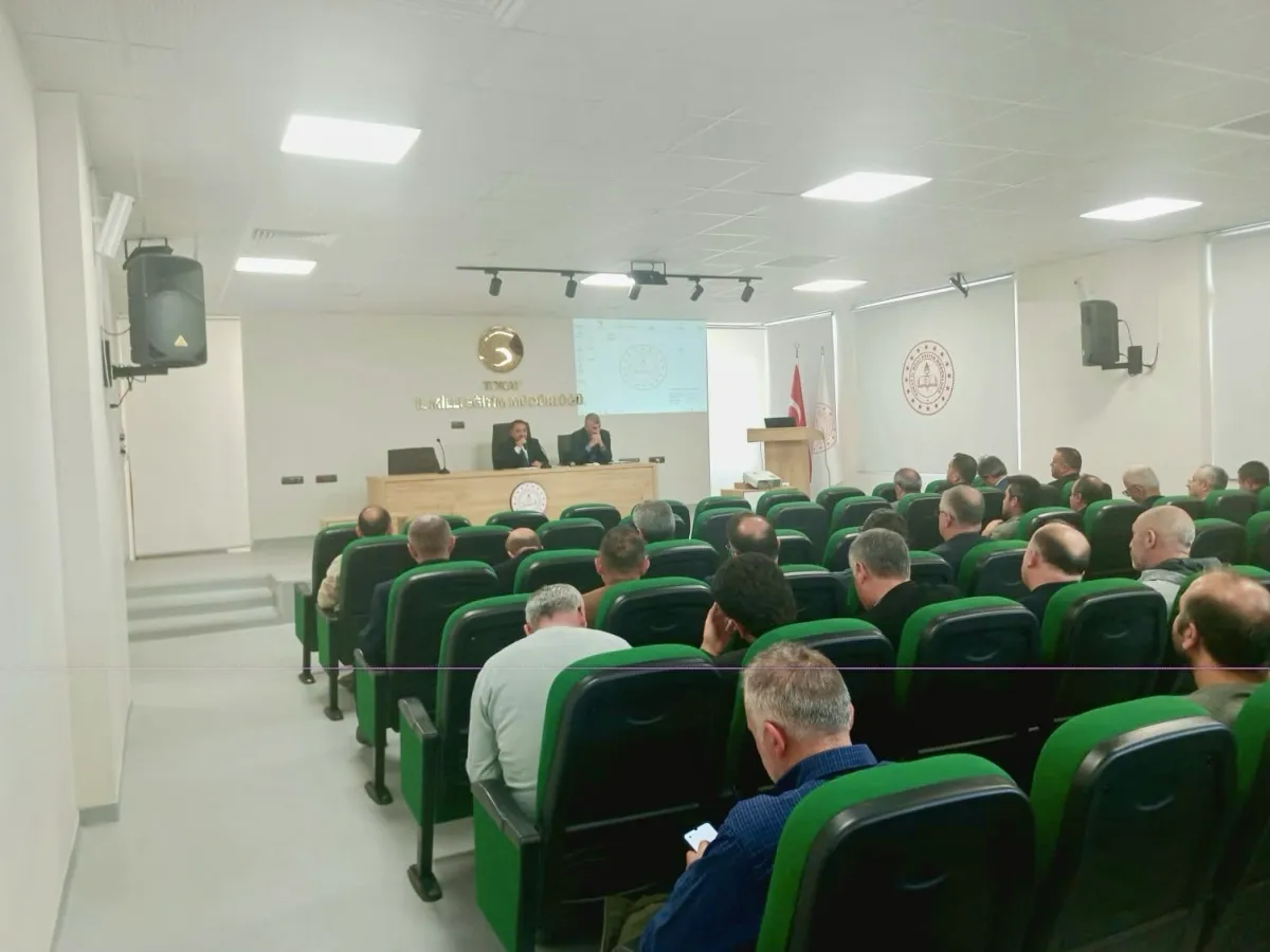 Tokat'ta İlkokullarda Ölçme ve Değerlendirme Süreçleri Bilgilendirme Toplantısı Düzenlendi