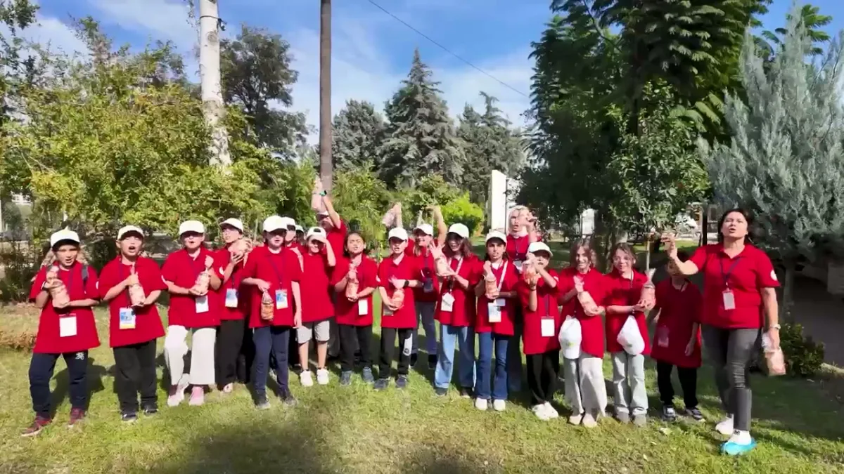 Adana'da Lider Çocuk Tarım Kampı: Öğrenciler Üretimi Yerinde Öğreniyor