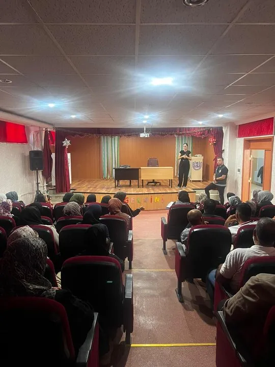 Gaziantep'te Aile Eğitim Programı Kapsamında Gençlere ve Ailelere Yönelik Eğitim Verildi