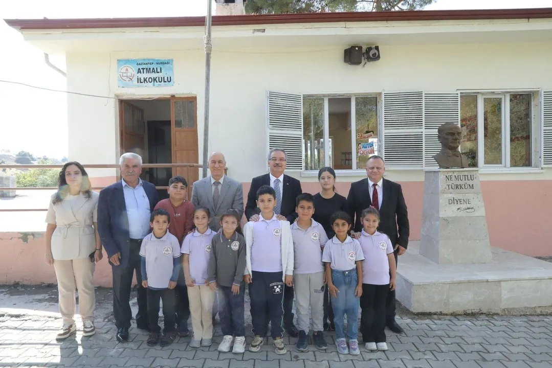 Gaziantep İl Milli Eğitim Müdürü Nurdağı'ndaki Köy Okulunu Ziyaret Etti